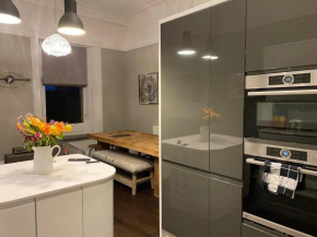 West End Luxury Apartment